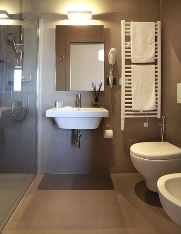 Imagen de la habitación del Hotel Aloisi. Foto 15