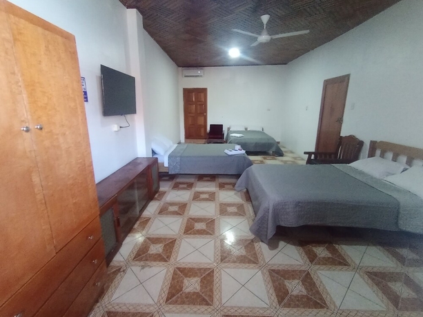 Imagen de la habitación del Hotel Alojamiento Casa Luna. Foto 6