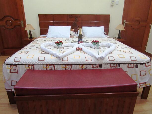 Imagen general del Hotel Alojamiento El Cardenal. Foto 7