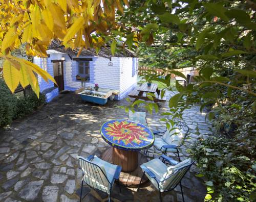 Imagen de los exteriores del Hotel Alojamiento Rural El Brazal. Foto 11