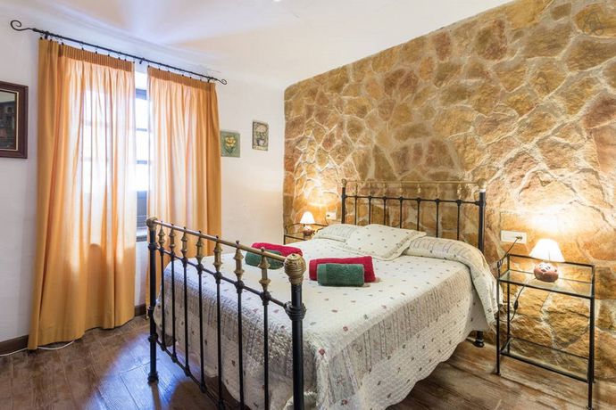 Imagen de la habitación del Hotel Alojamiento Rural El Cortijuelo. Foto 9