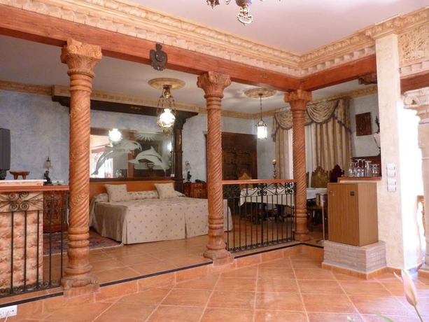 Imagen de la habitación del Hotel Alojamiento Rural Los Delfines. Foto 3