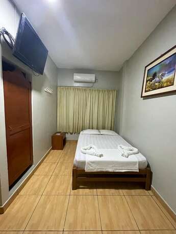 Imagen general del Hotel Alojamiento Tur&iacute;stico Tahuari. Foto 5