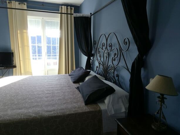 Imagen general del Hotel Alojamiento la Pedriza. Foto 3