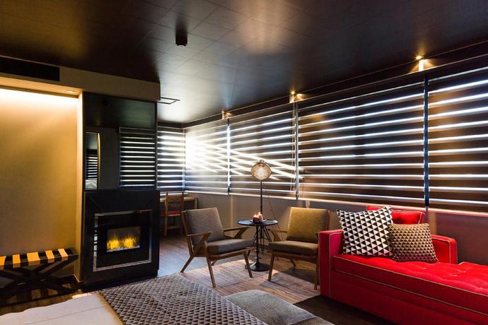 Imagen de la habitación del Hotel Alojamientos Ainsa Sanchez. Foto 5