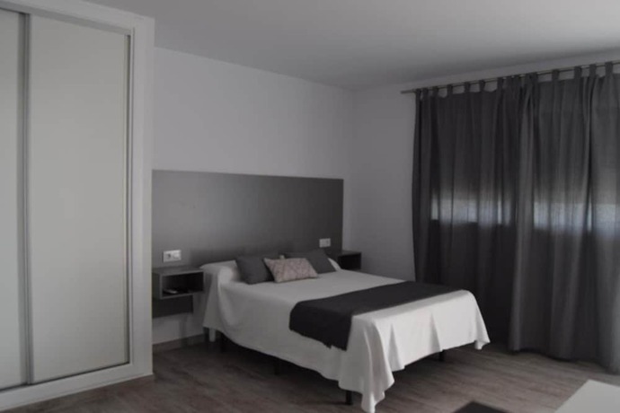 Imagen general del Hotel Alojamientos Alma Conil. Foto 6