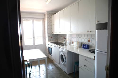 Imagen de la habitación del Hotel Alojamientos Estela. Foto 8