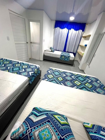 Imagen de la habitación del Hotel Alojamientos Town Beach. Foto 14