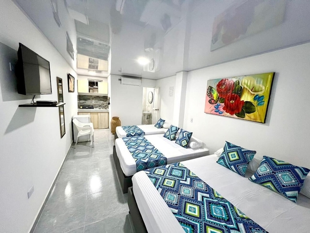 Imagen de la habitación del Hotel Alojamientos Town Beach. Foto 16