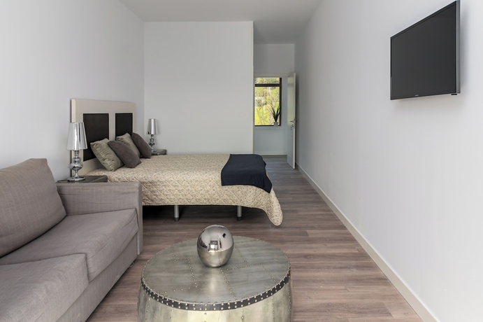 Imagen de la habitación del Hotel Alojamientos Tur&iacute;sticos LA APARECIDA. Foto 11