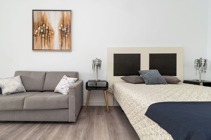 Imagen de la habitación del Hotel Alojamientos Tur&iacute;sticos LA APARECIDA. Foto 16