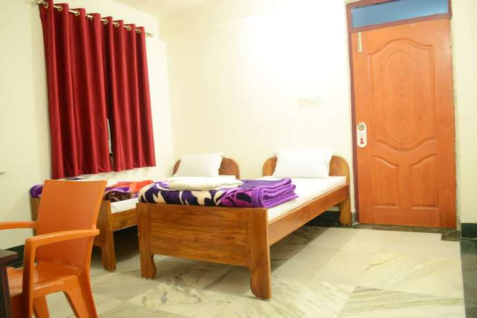 Imagen de la habitación del Hotel Alok House. Foto 3
