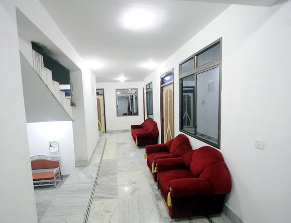 Imagen de los interiores del Hotel Alok House. Foto 14