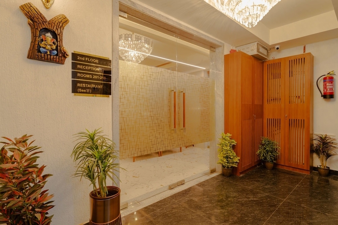 Imagen de los interiores del Hotel Alokah Kashi. Foto 9