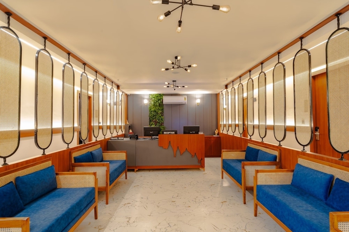 Imagen de los interiores del Hotel Alokah Kashi. Foto 12