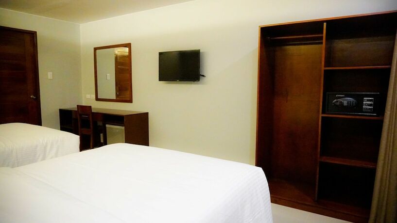 Imagen de la habitación del Hotel Alona De Tropicana Resort. Foto 27