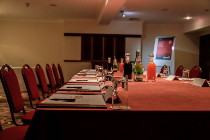 Imagen de los interiores del Hotel Alona. Foto 8