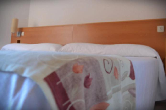 Imagen de la habitación del Hotel Alone. Foto 6