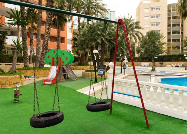 Imagen de los exteriores del Hotel Alone. Foto 10