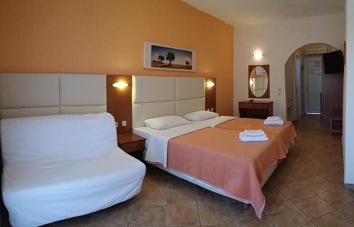 Imagen de la habitación del Hotel Aloni, Kasandra. Foto 3