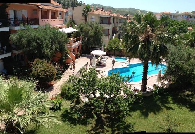 Imagen general del Hotel Aloni, Kasandra. Foto 1