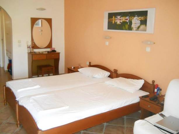 Imagen de la habitación del Hotel Aloni, Kasandra. Foto 6