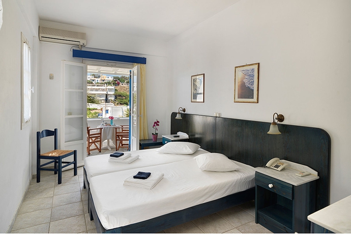 Imagen de la habitación del Hotel Aloni, Piso Livadi. Foto 3
