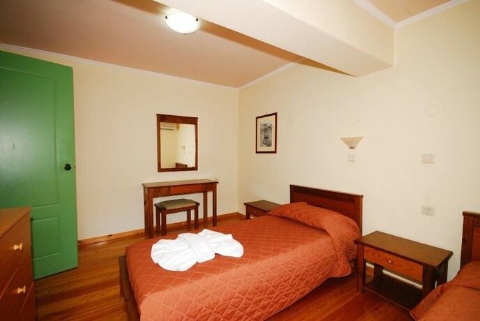 Imagen de la habitación del Hotel Aloni Suites. Foto 18