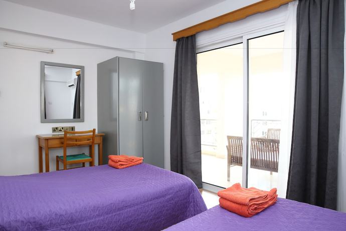 Imagen de la habitación del Hotel Alora Apartments. Foto 4