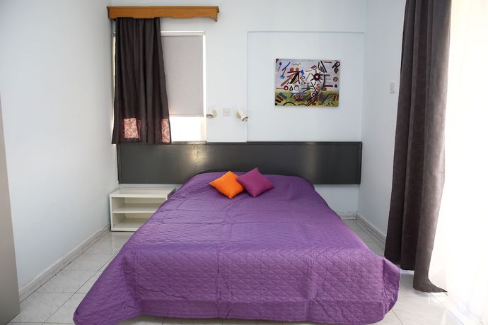 Imagen de la habitación del Hotel Alora Apartments. Foto 12