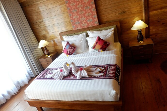Imagen de la habitación del Hotel Aloravilla. Foto 19