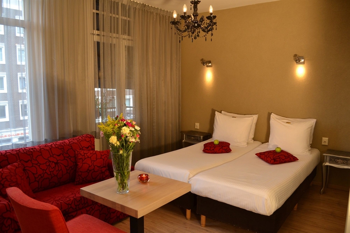 Imagen de la habitación del Hotel Alp Amsterdam. Foto 4