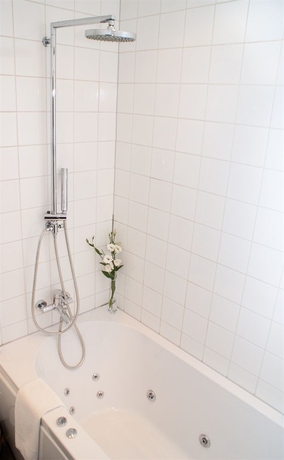 Imagen de la habitación del Hotel Alp Amsterdam. Foto 6