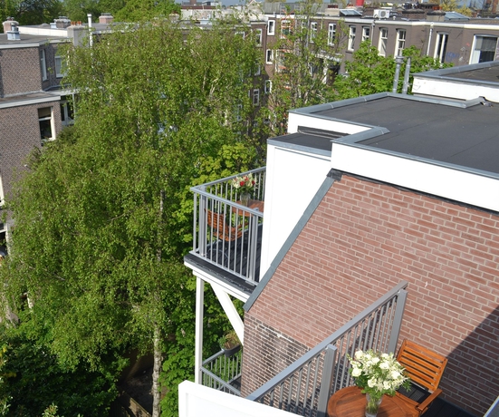 Imagen de los exteriores del Hotel Alp Amsterdam. Foto 12