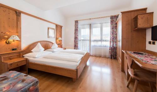 Imagen de la habitación del Hotel Alp Cron Moarhof. Foto 7