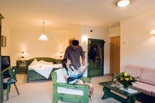 Imagen de la habitación del Hotel Alp Cron Moarhof. Foto 10