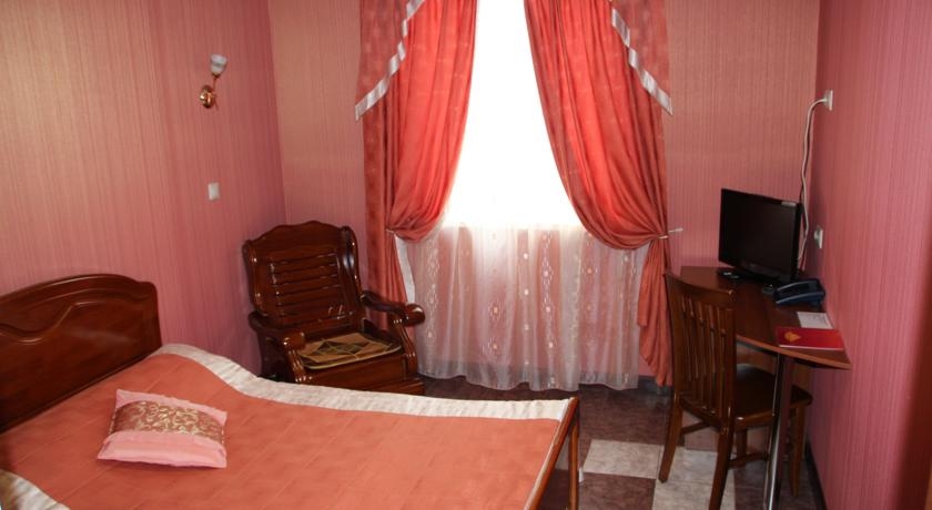 Imagen de la habitación del Hotel Alpari. Foto 9