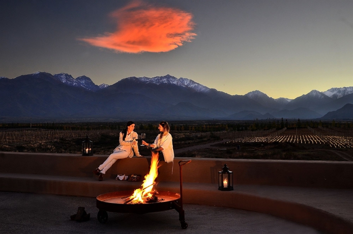 Imagen de los exteriores del Hotel Alpasion Lodge. Foto 13