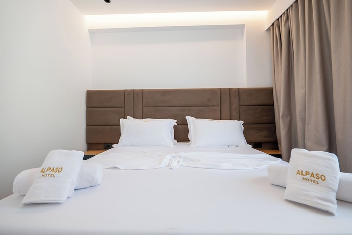 Imagen de la habitación del Hotel Alpaso. Foto 5
