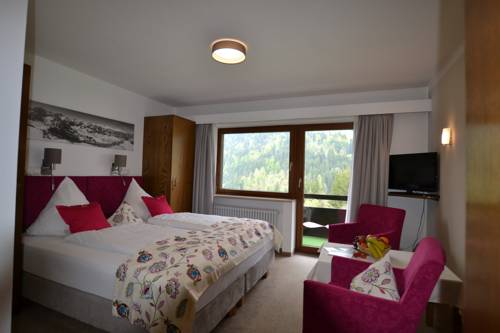 Imagen de la habitación del Hotel Alp-chalet Ferienwohnungen Kleinwalsertal. Foto 2