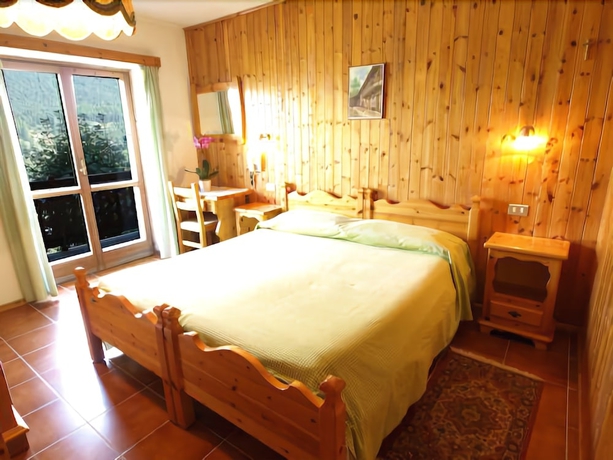 Imagen de la habitación del Hotel Alpe Fleurie, Ayas. Foto 11