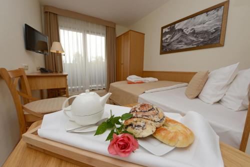 Imagen de la habitación del Hotel Alpejski, Polanica-Zdroj. Foto 8
