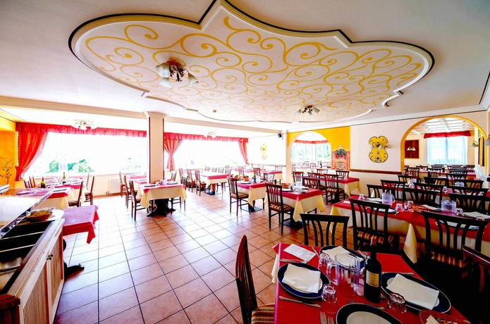 Imagen del bar/restaurante del Hotel Alpen, Andalo. Foto 6