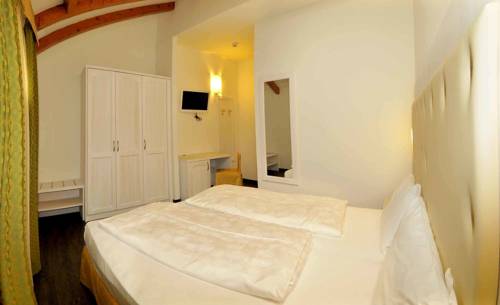 Imagen de la habitación del Hotel Alpen Eghel. Foto 5