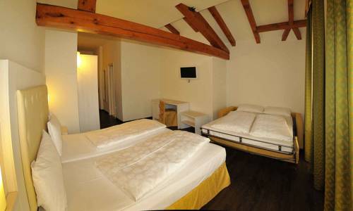 Imagen de la habitación del Hotel Alpen Eghel. Foto 11