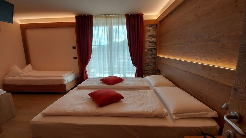 Imagen de la habitación del Hotel Alpen Garten Margherita. Foto 15