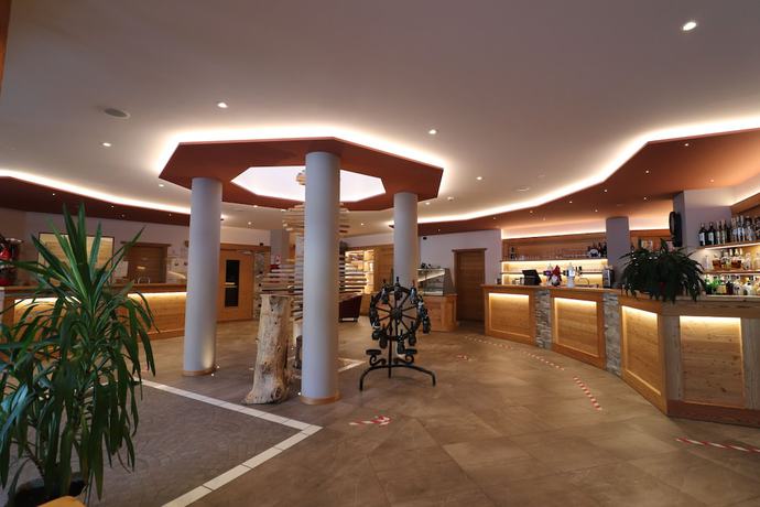 Imagen de los interiores del Hotel Alpen Garten Margherita. Foto 20