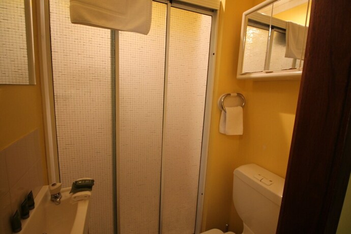 Imagen de la habitación del Hotel Alpen Glen 6. Foto 25