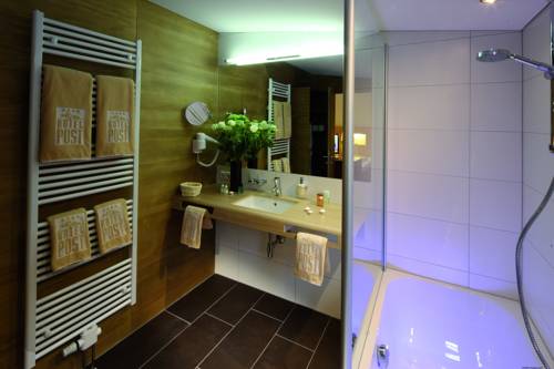 Imagen de la habitación del Hotel Alpen Post. Foto 7