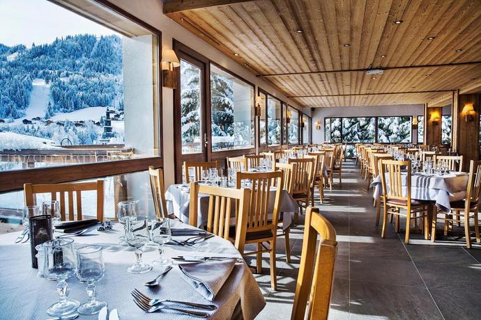 Imagen del bar/restaurante del Hotel Alpen Roc, La Clusaz. Foto 2